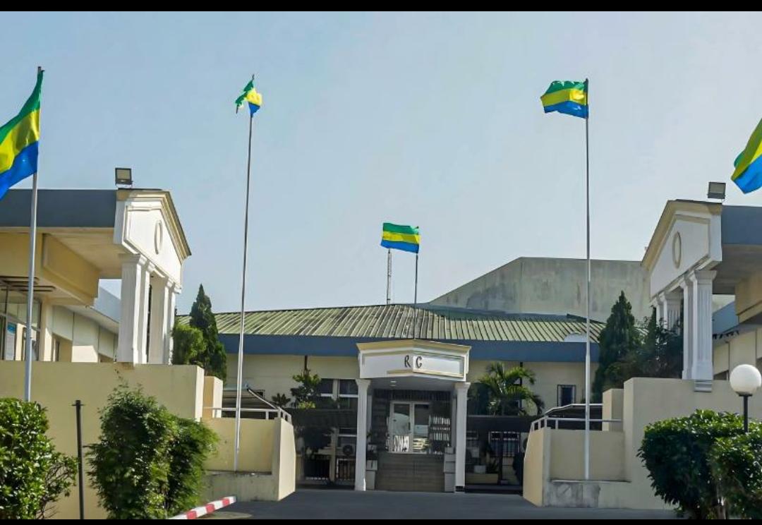 Gabon’s Government Loses CFAF 8.1 Billion Paying 1,756 Absent Employees.