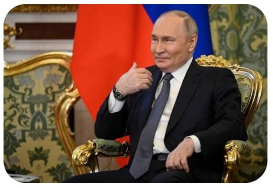 VLADIMIR PUTIN : 74 YEARS AT THE HEART OF RUSSIA’S HISTORY